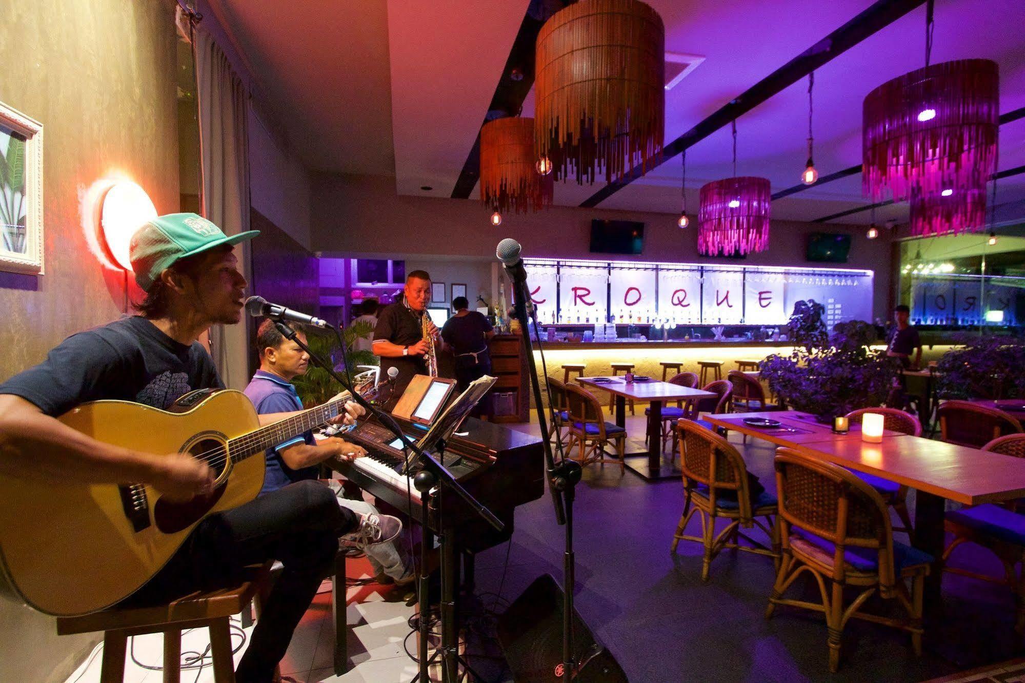 Kroque Boutique&Bistro Ang Sila Extérieur photo